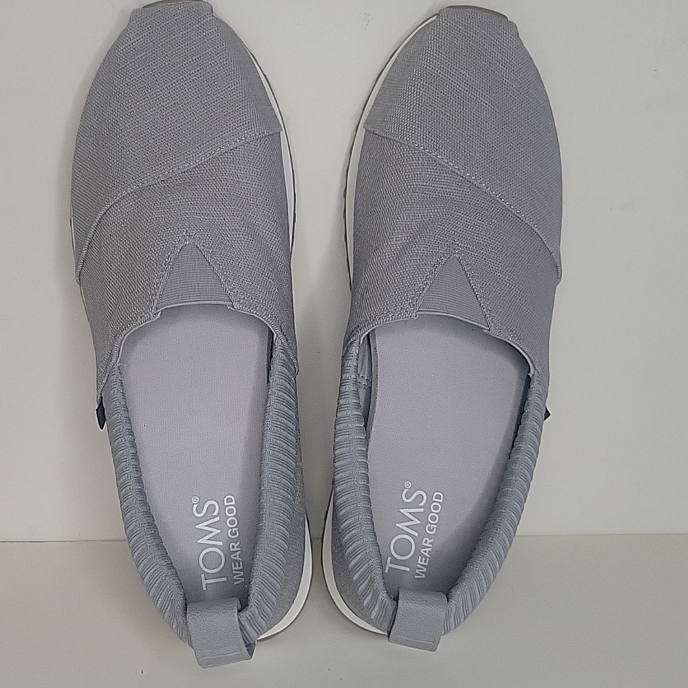 TOMS Men's Light Grey Slip-On Casual Shoes, Size 11